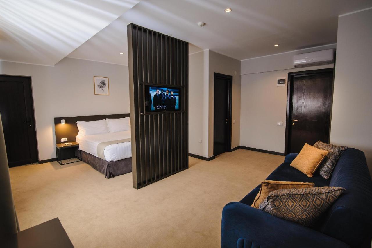 Hotel Novo Boutique Râmnicu Vâlcea Exteriér fotografie