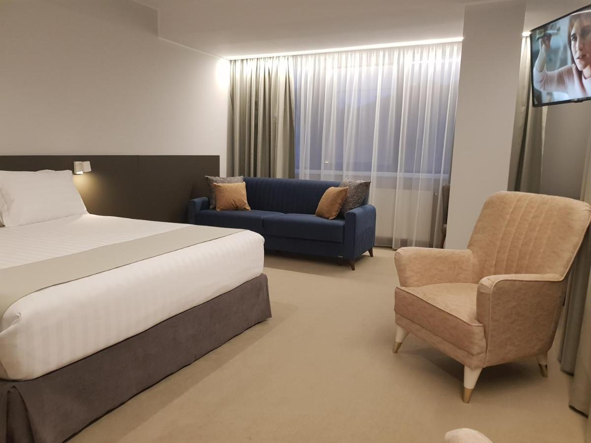 Hotel Novo Boutique Râmnicu Vâlcea Exteriér fotografie