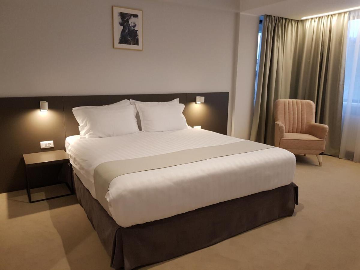 Hotel Novo Boutique Râmnicu Vâlcea Exteriér fotografie